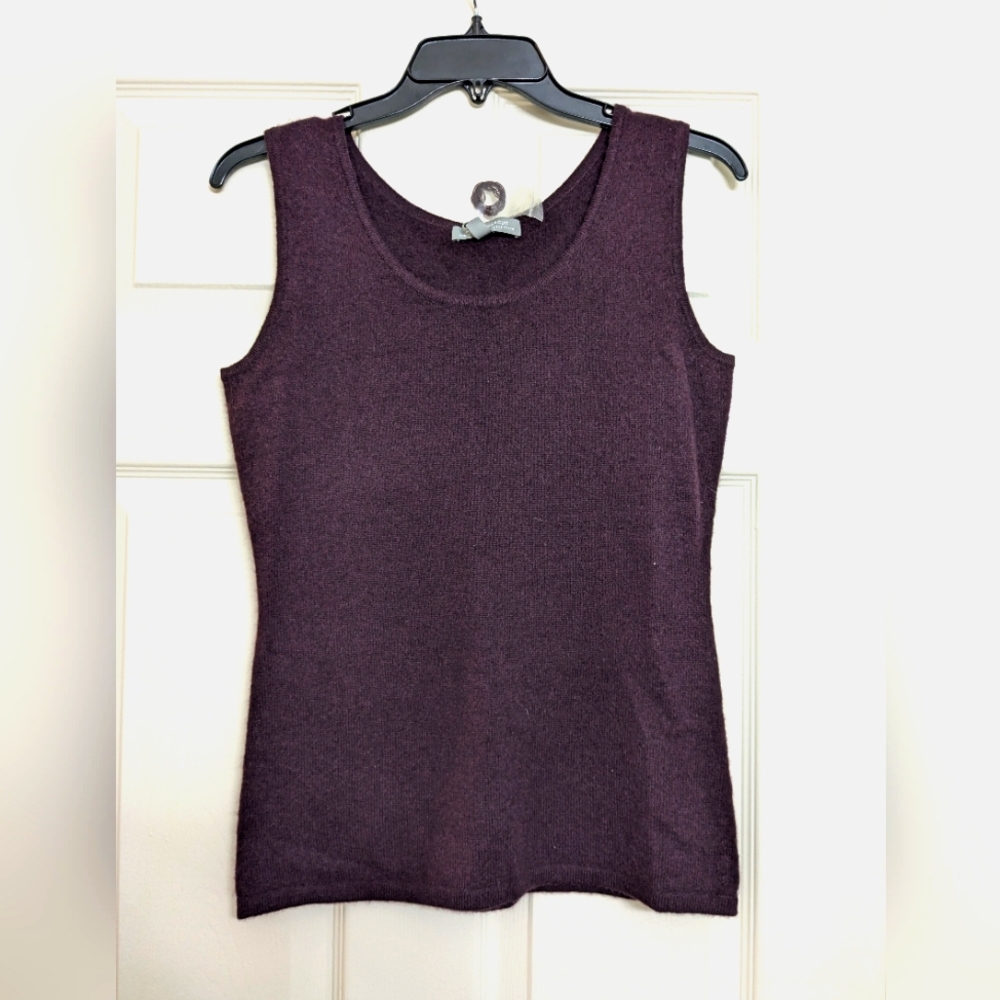 Neiman Marcus Cashmere tanktop